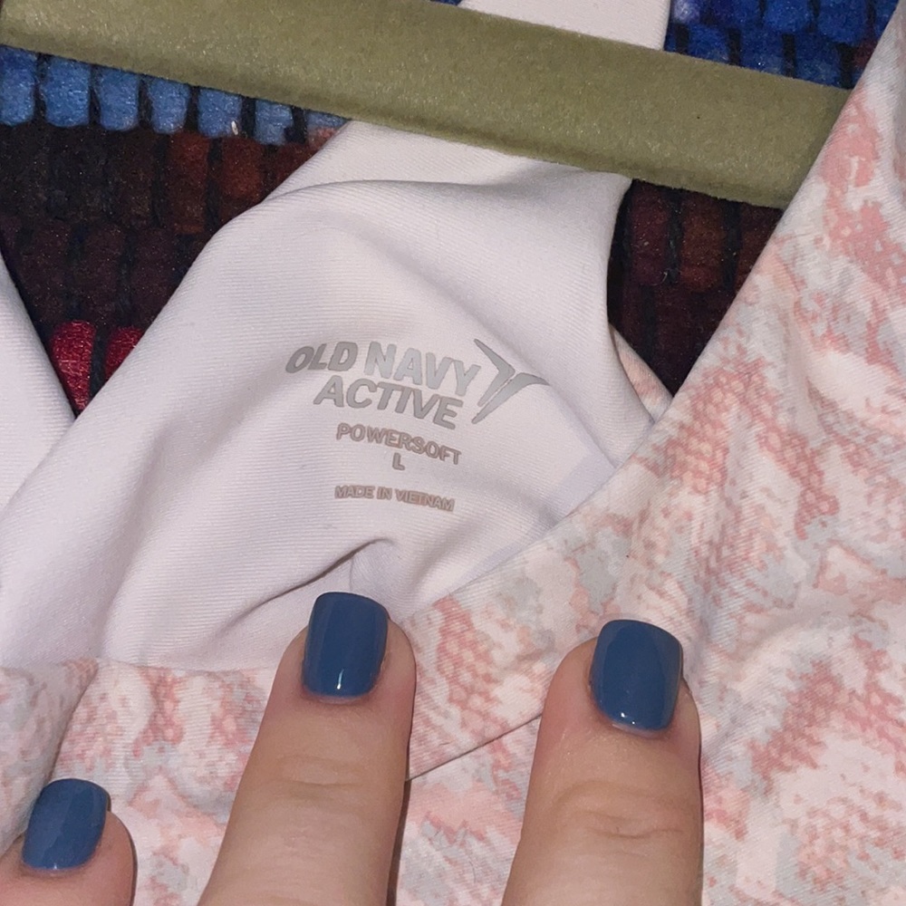 OLD NAVY ACTIVE Razorback Tank Top - Picture 3 of 3